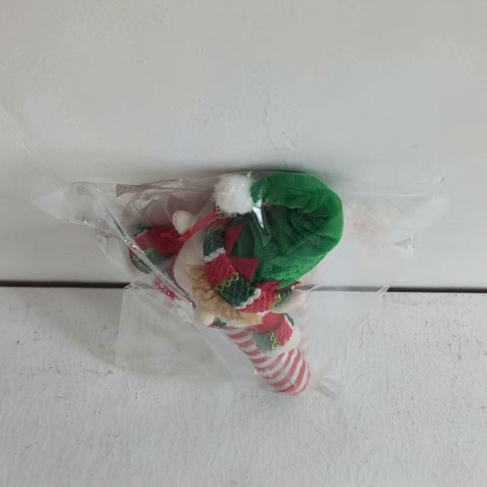 Home Xmas Decor Ideas - Плюшевая игрушка в виде эльфа, рождественский